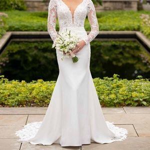 Essence of Australia Wedding Dress